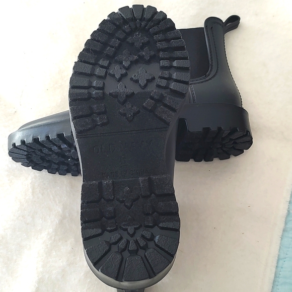 Old Navy ankle rain boots Size 6 - Picture 5 of 6
